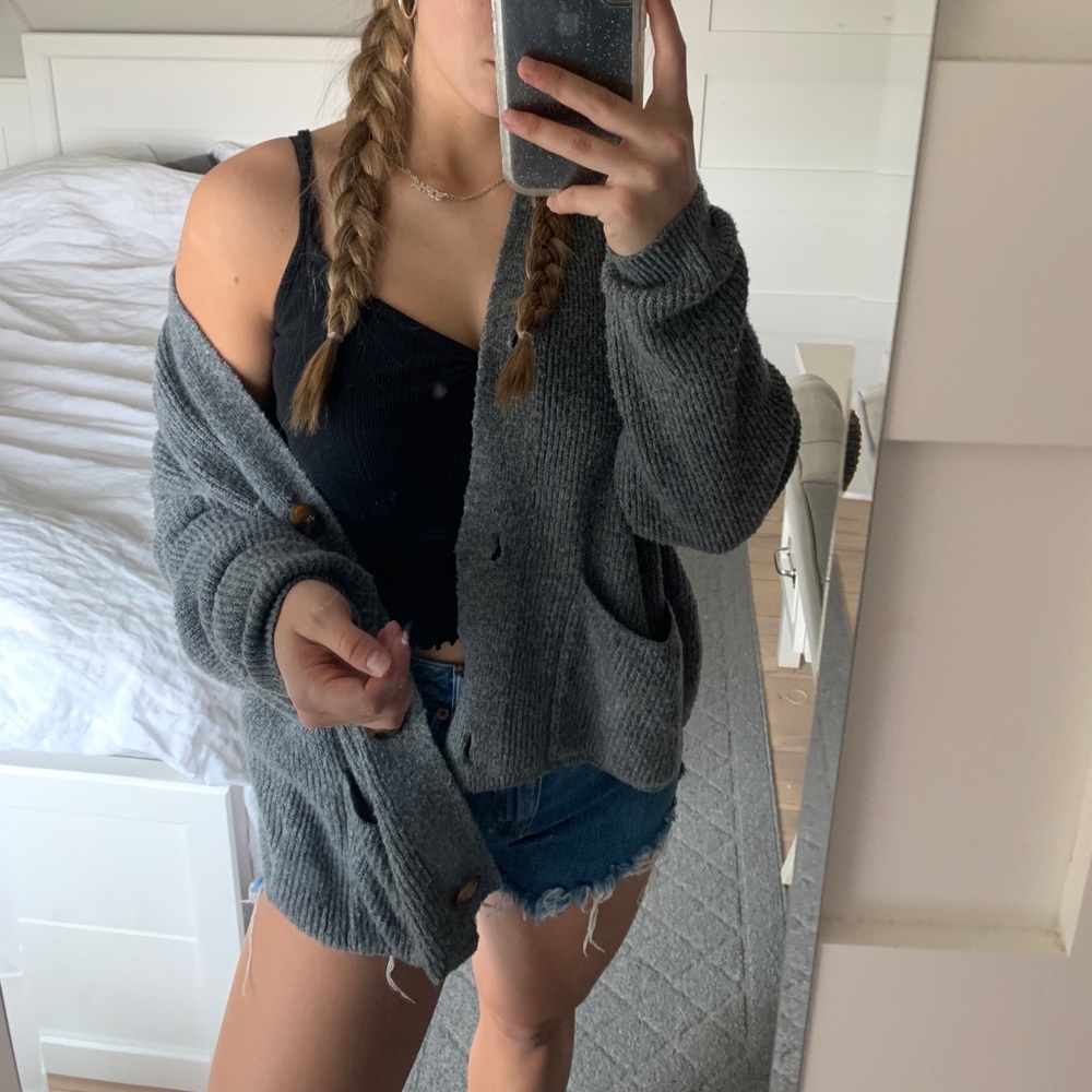 Oversize cardigan sweater with buttons
